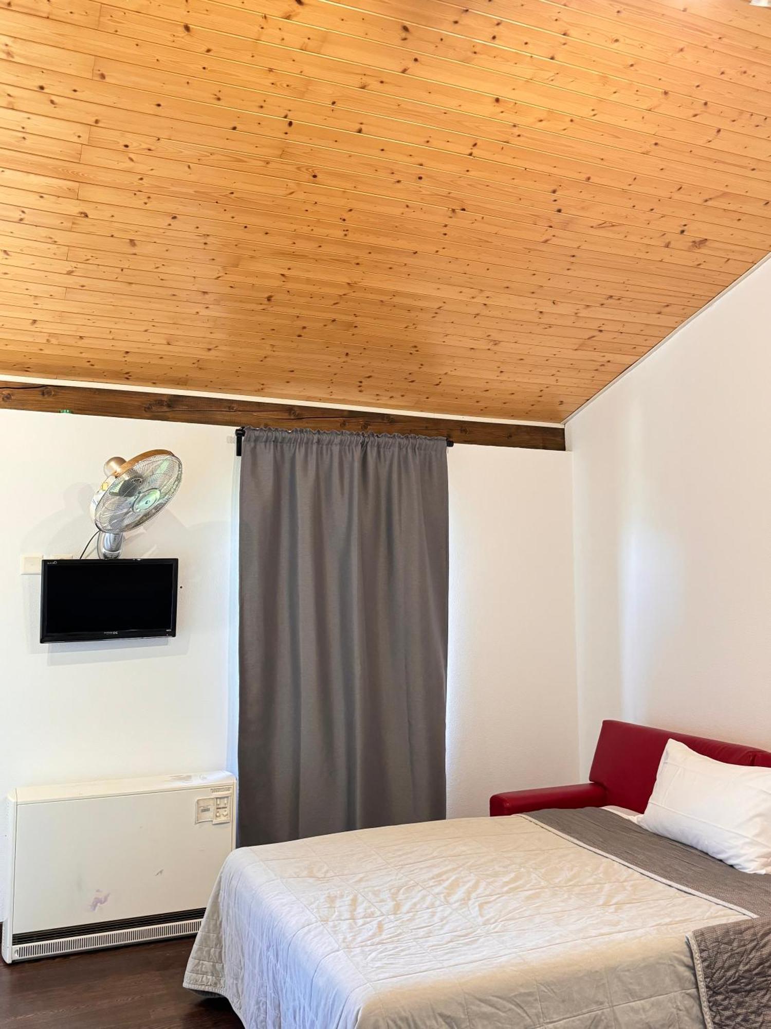 Gambarogno Viva Bacco B&B 외부 사진