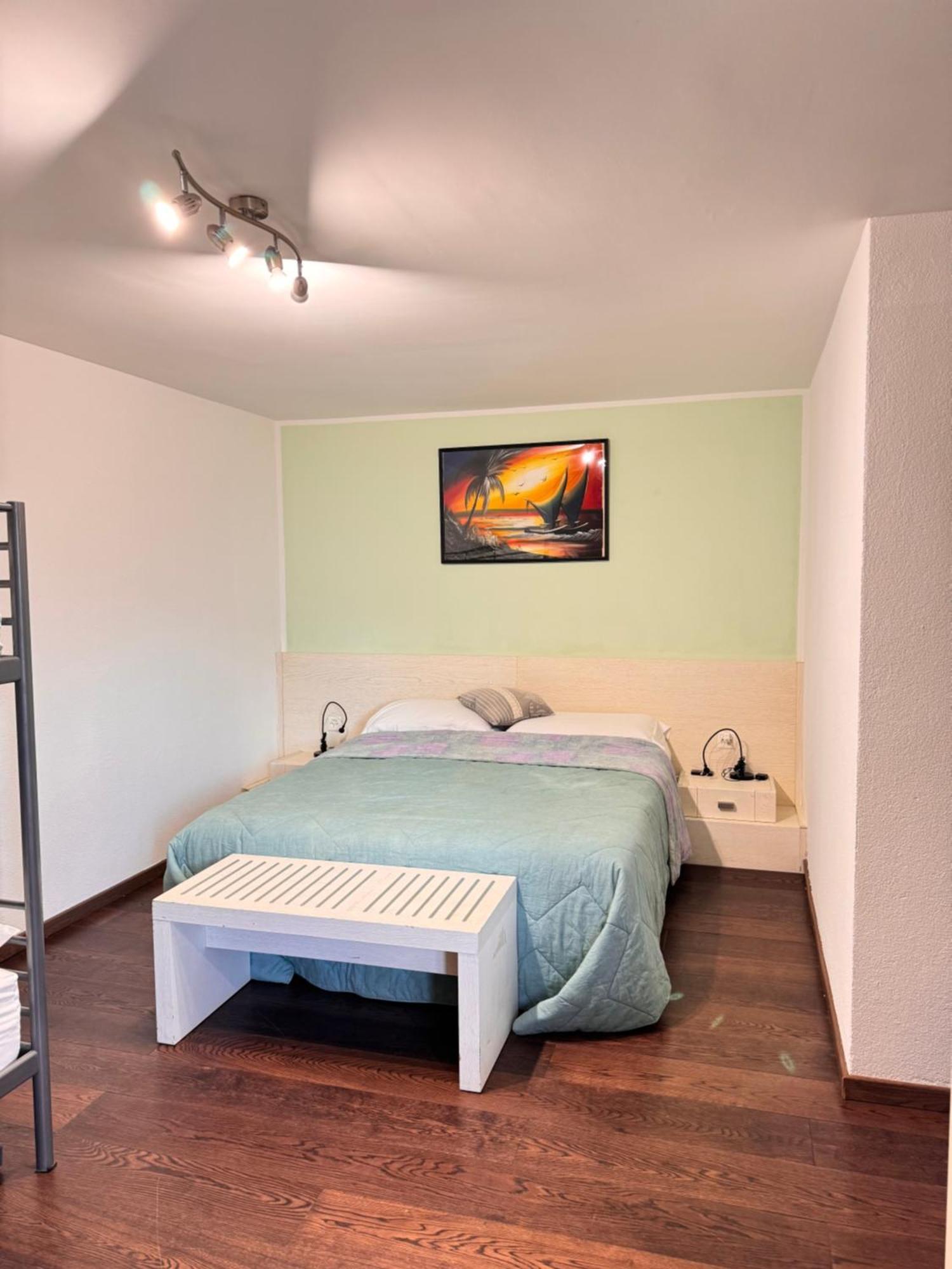 Gambarogno Viva Bacco B&B 외부 사진